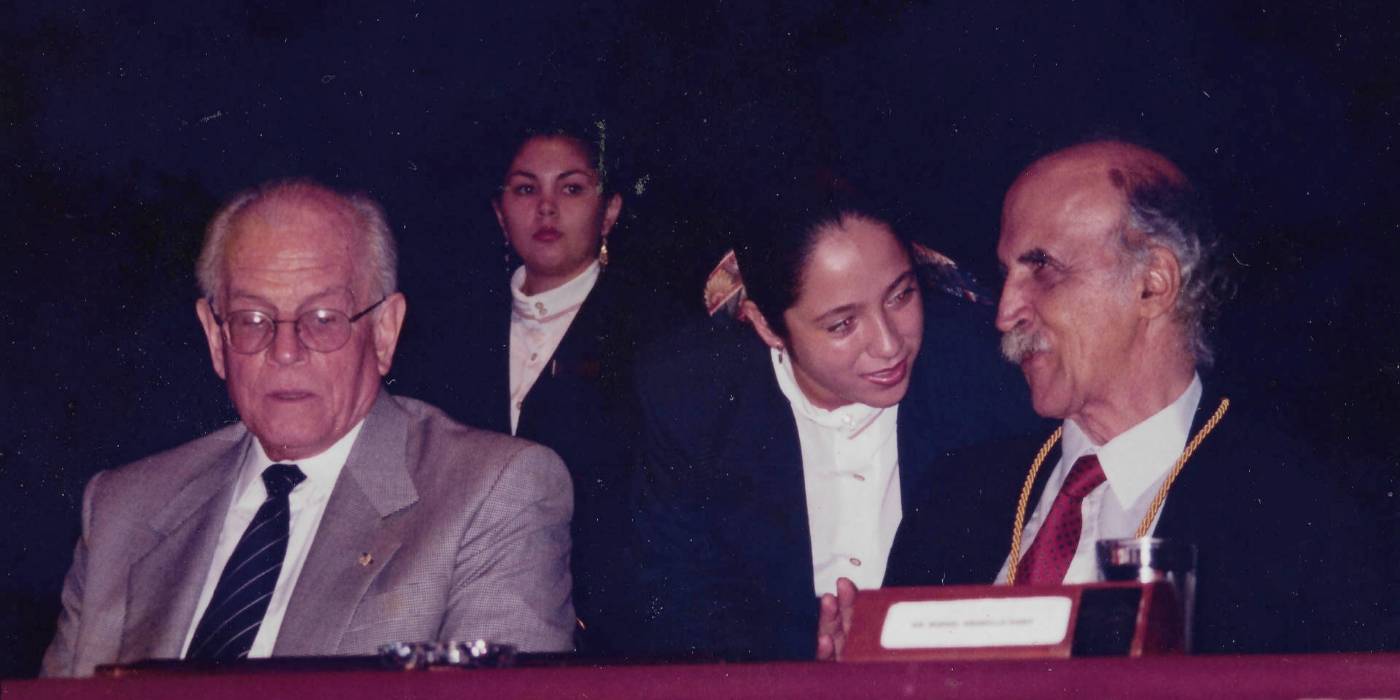 Imagen de Augusto Ángel Maya Imagen de Augusto Ángel Maya